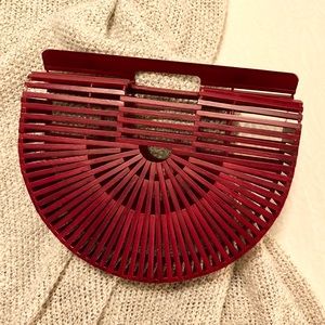 Rattan clutch